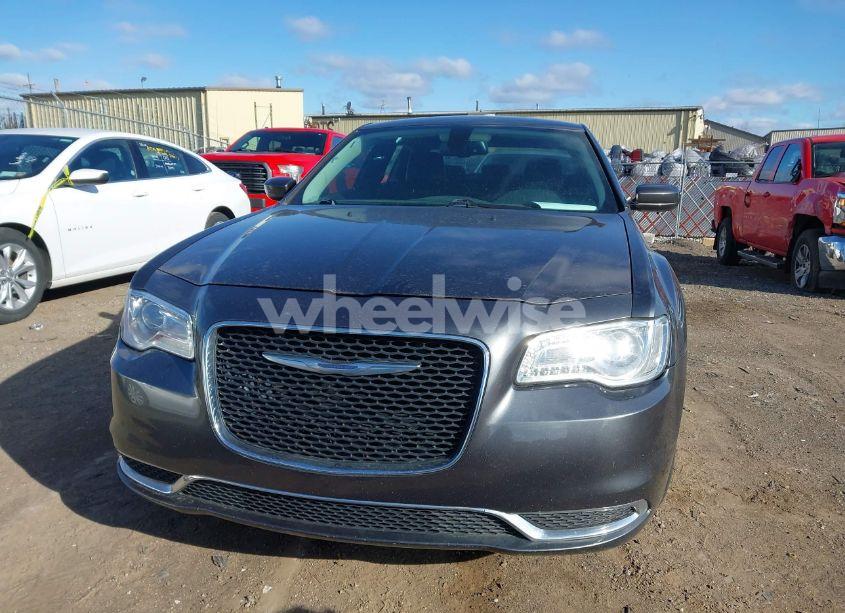Photo 12 of 2016 Chrysler 300 LIMITED (VIN 2C3CCAAG2GH295456)