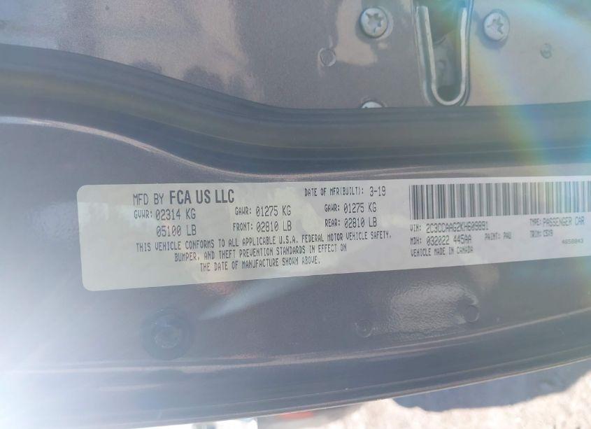 Photo 9 of 2019 Chrysler 300 TOURING (VIN 2C3CCAAG2KH609891)