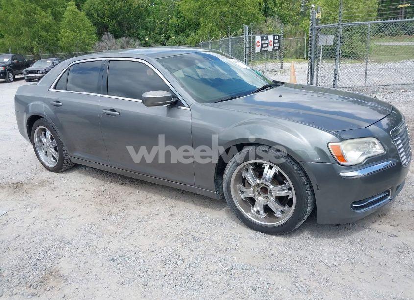 2012 Chrysler 300 (VIN 2C3CCAAG3CH107540) main photo