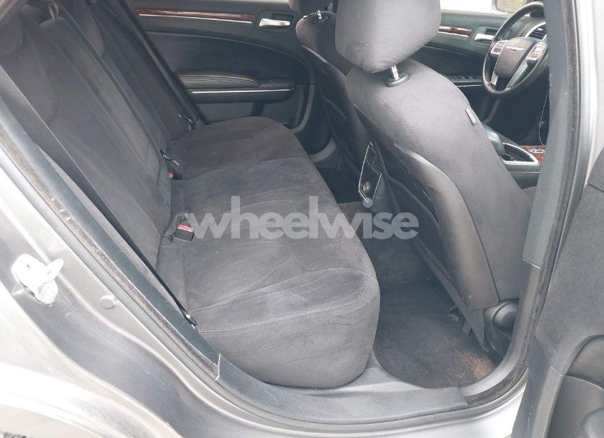 Photo 8 of 2012 Chrysler 300 (VIN 2C3CCAAG3CH107540)