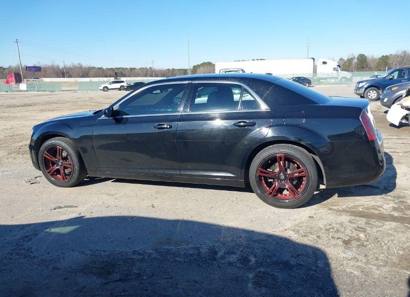 Photo 13 of 2012 Chrysler 300 (VIN 2C3CCAAG3CH234661)