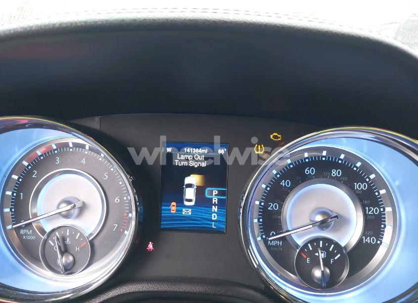 Photo 7 of 2013 Chrysler 300 MOTOWN (VIN 2C3CCAAG3DH626914)