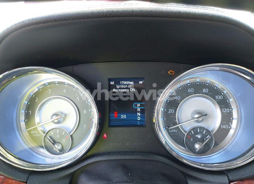 Photo 7 of 2014 Chrysler 300 (VIN 2C3CCAAG3EH132568)