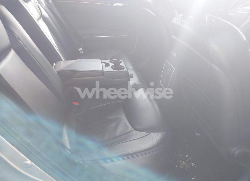Photo 8 of 2014 Chrysler 300 (VIN 2C3CCAAG3EH136426)