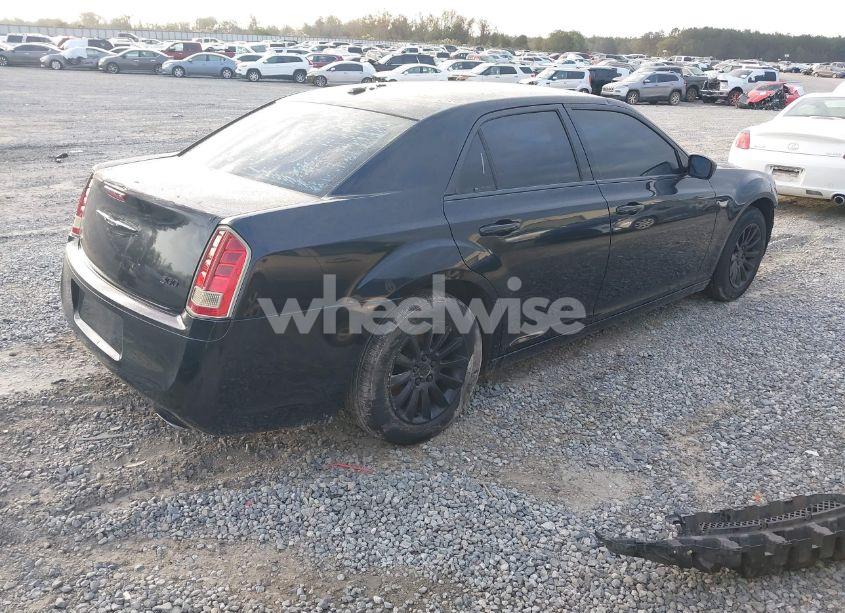 Photo 4 of 2014 Chrysler 300 (VIN 2C3CCAAG3EH156689)
