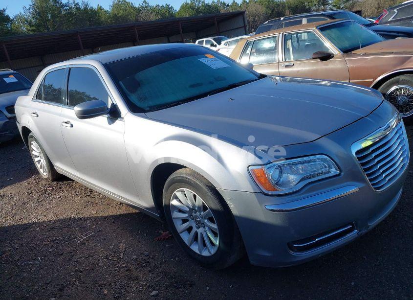 2014 Chrysler 300 (VIN 2C3CCAAG3EH365186) main photo