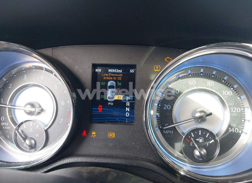 Photo 7 of 2014 Chrysler 300 (VIN 2C3CCAAG3EH365186)