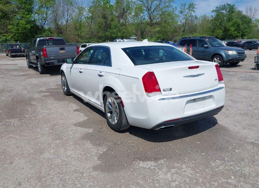 Photo 3 of 2015 Chrysler 300 LIMITED (VIN 2C3CCAAG3FH859646)