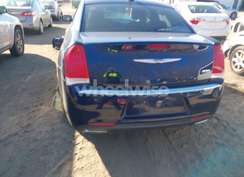 Photo 15 of 2015 Chrysler 300 LIMITED (VIN 2C3CCAAG3FH859856)