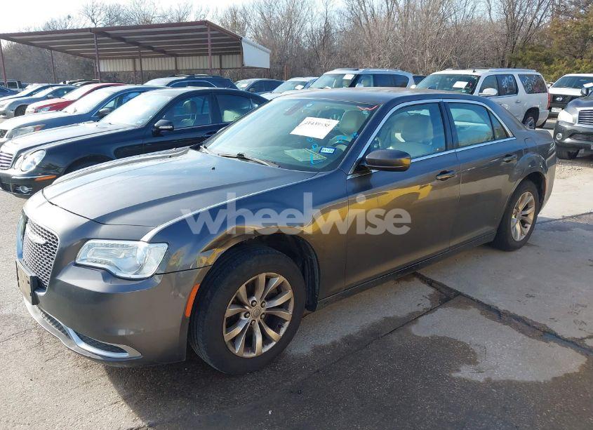 Photo 2 of 2015 Chrysler 300 LIMITED (VIN 2C3CCAAG3FH881775)