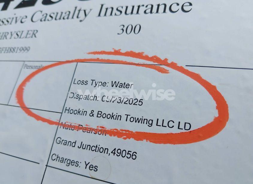 Photo 6 of 2015 Chrysler 300 LIMITED (VIN 2C3CCAAG3FH881999)