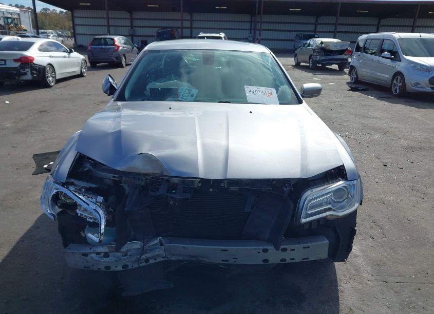 Photo 12 of 2015 Chrysler 300 LIMITED (VIN 2C3CCAAG3FH930201)