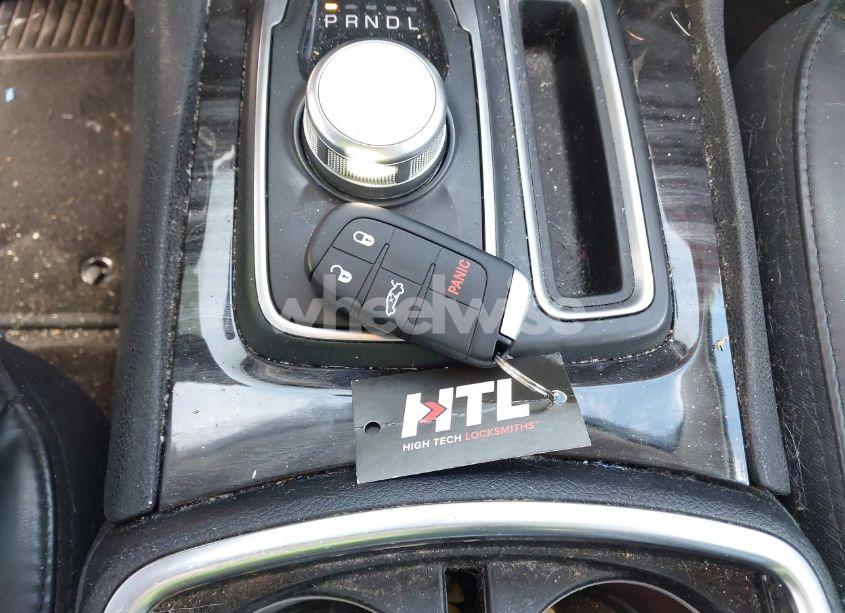 Photo 11 of 2016 Chrysler 300 LIMITED (VIN 2C3CCAAG3GH189484)