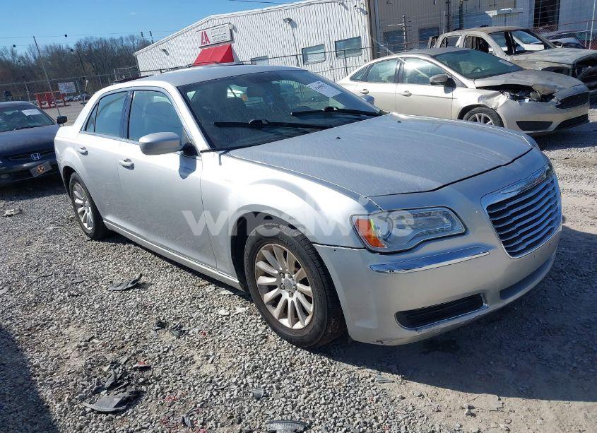 2012 Chrysler 300 (VIN 2C3CCAAG4CH117753) main photo