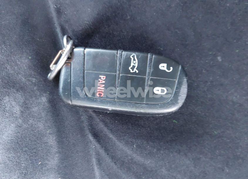 Photo 11 of 2012 Chrysler 300 (VIN 2C3CCAAG4CH117753)