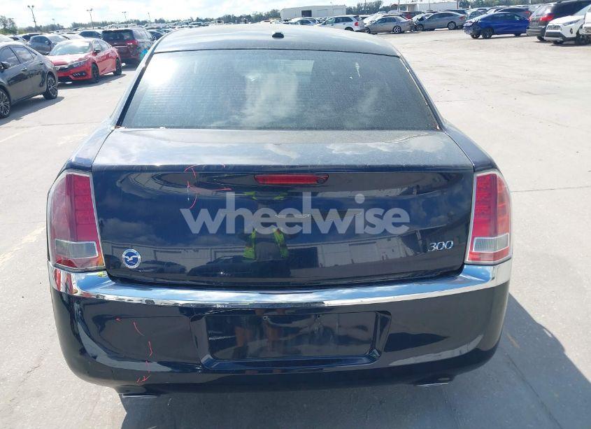 Photo 16 of 2012 Chrysler 300 (VIN 2C3CCAAG4CH173644)