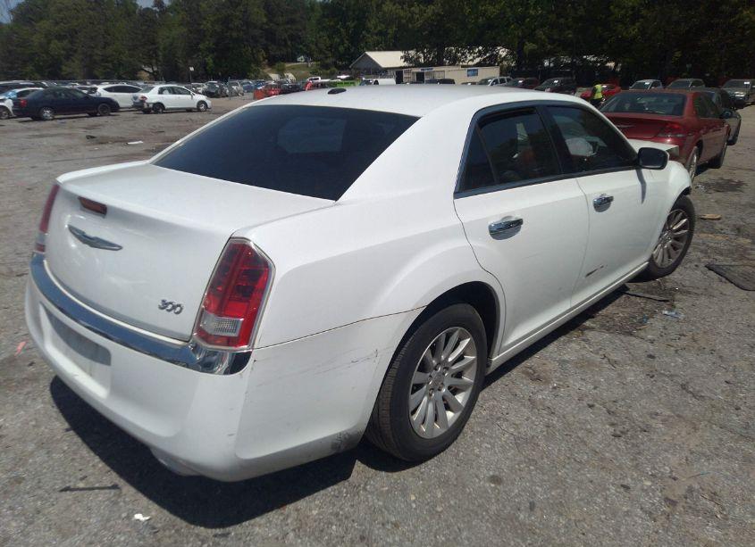 Photo 4 of 2012 Chrysler 300 (VIN 2C3CCAAG4CH273534)