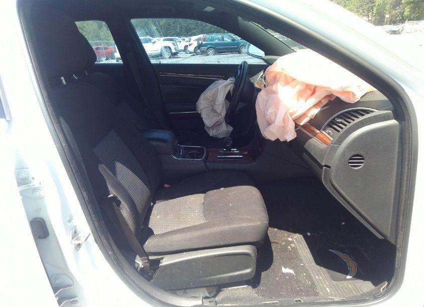 Photo 5 of 2012 Chrysler 300 (VIN 2C3CCAAG4CH273534)