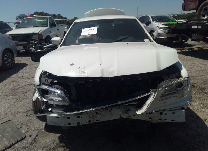 Photo 6 of 2012 Chrysler 300 (VIN 2C3CCAAG4CH273534)