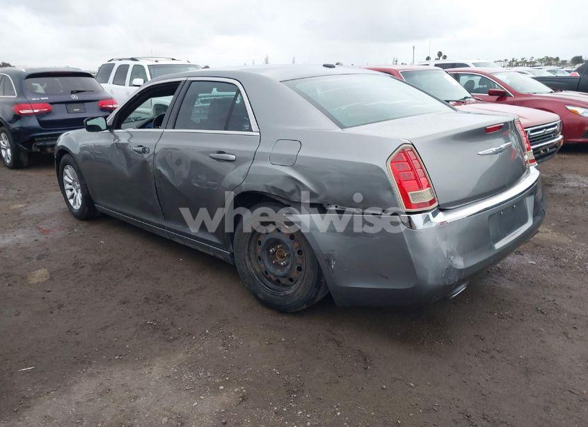 Photo 3 of 2012 Chrysler 300 (VIN 2C3CCAAG4CH313613)