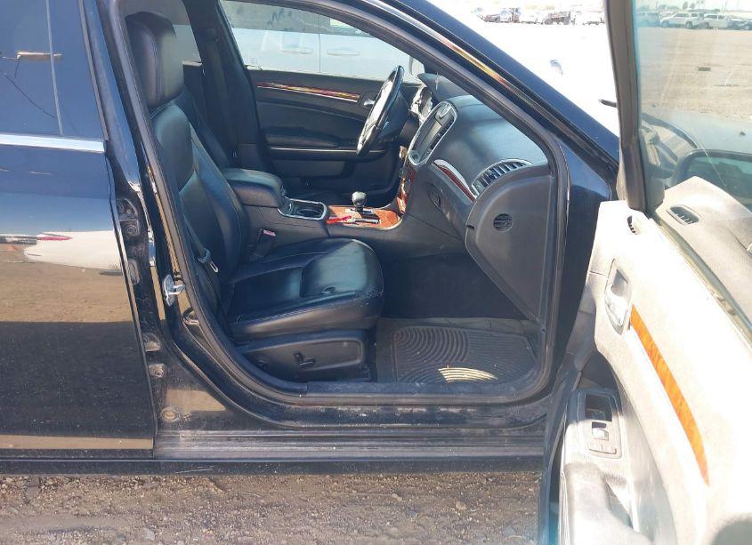 Photo 5 of 2013 Chrysler 300 MOTOWN (VIN 2C3CCAAG4DH613282)