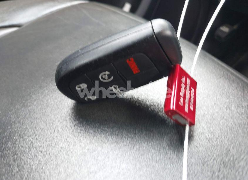 Photo 11 of 2013 Chrysler 300 MOTOWN (VIN 2C3CCAAG4DH632138)