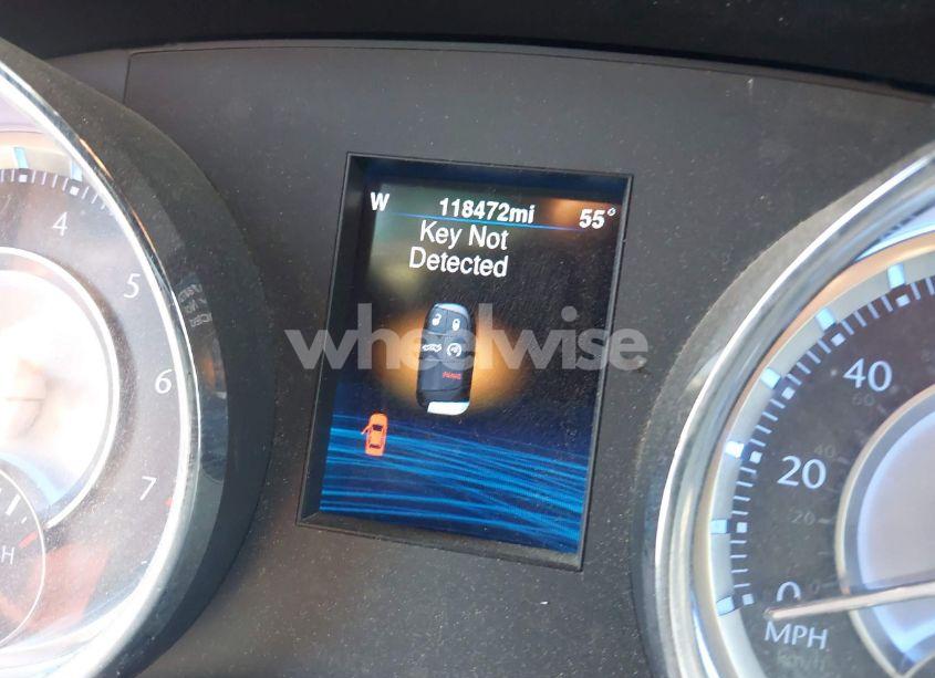 Photo 7 of 2013 Chrysler 300 MOTOWN (VIN 2C3CCAAG4DH632138)