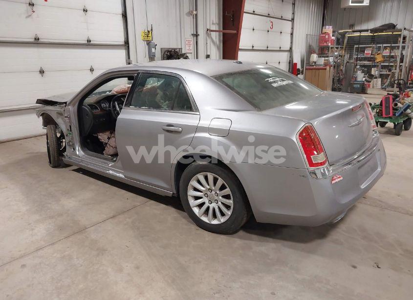 Photo 3 of 2014 Chrysler 300 (VIN 2C3CCAAG4EH181004)