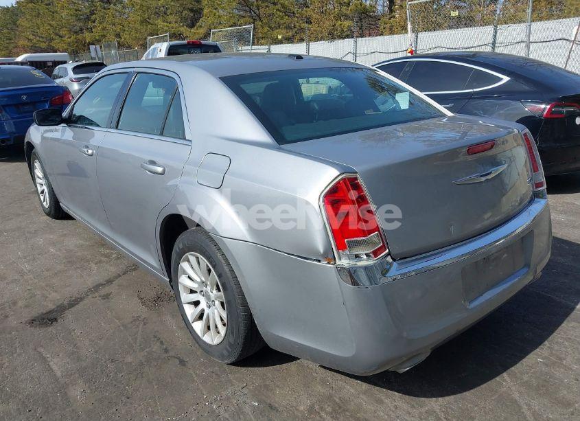 Photo 3 of 2014 Chrysler 300 (VIN 2C3CCAAG4EH289171)