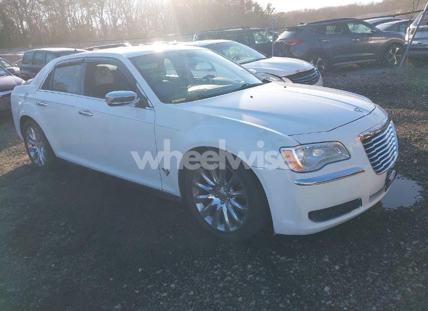 2014 Chrysler 300 UPTOWN EDITION (VIN 2C3CCAAG4EH344363) main photo