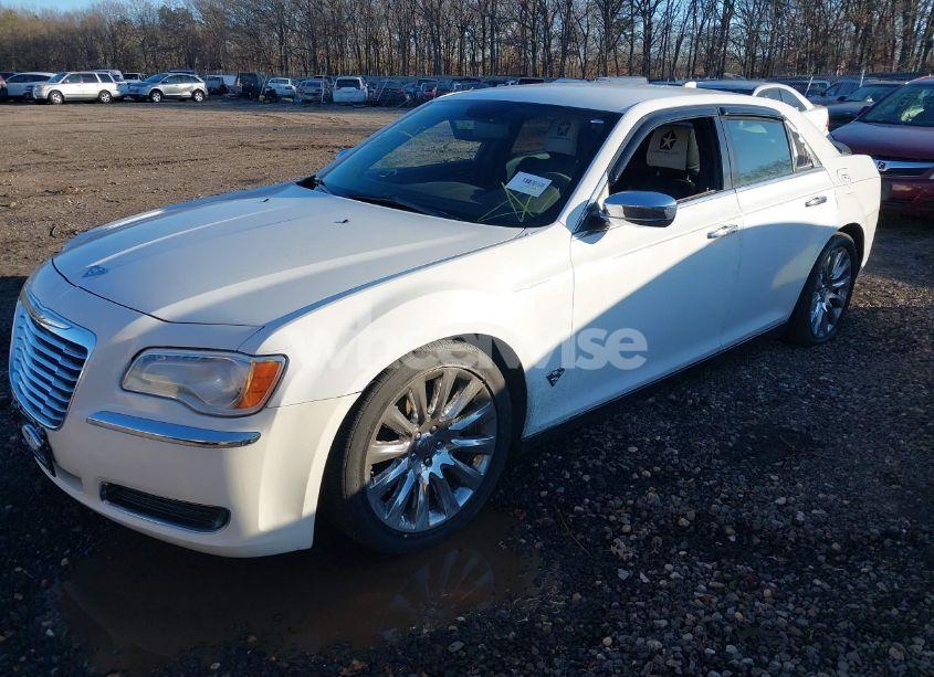 Photo 2 of 2014 Chrysler 300 UPTOWN EDITION (VIN 2C3CCAAG4EH344363)