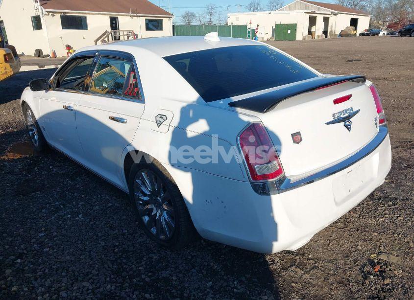 Photo 3 of 2014 Chrysler 300 UPTOWN EDITION (VIN 2C3CCAAG4EH344363)