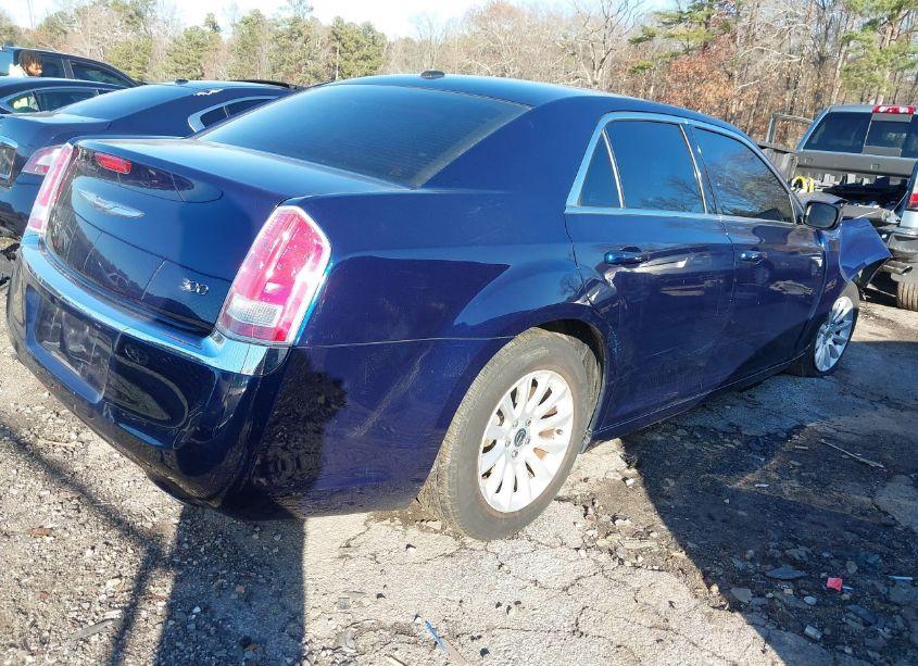 Photo 4 of 2014 Chrysler 300 (VIN 2C3CCAAG4EH376214)