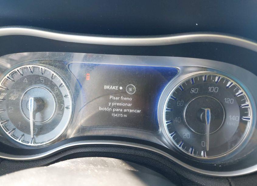 Photo 15 of 2015 Chrysler 300 LIMITED (VIN 2C3CCAAG4FH818149)