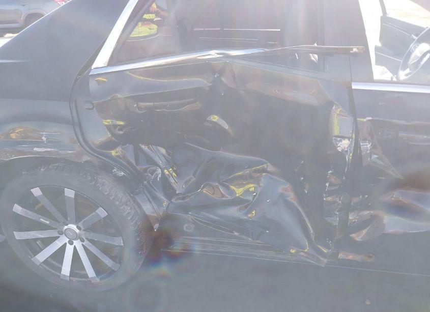 Photo 6 of 2015 Chrysler 300 LIMITED (VIN 2C3CCAAG4FH818149)