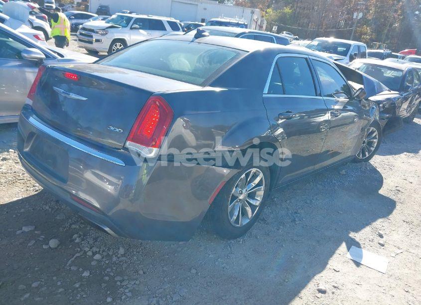 Photo 4 of 2015 Chrysler 300 LIMITED (VIN 2C3CCAAG4FH830513)