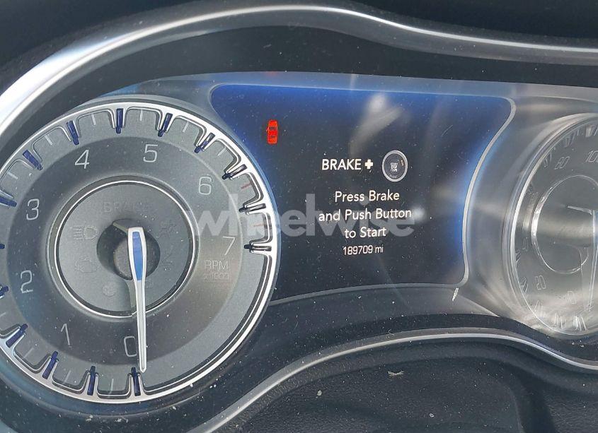 Photo 7 of 2015 Chrysler 300 LIMITED (VIN 2C3CCAAG4FH830513)