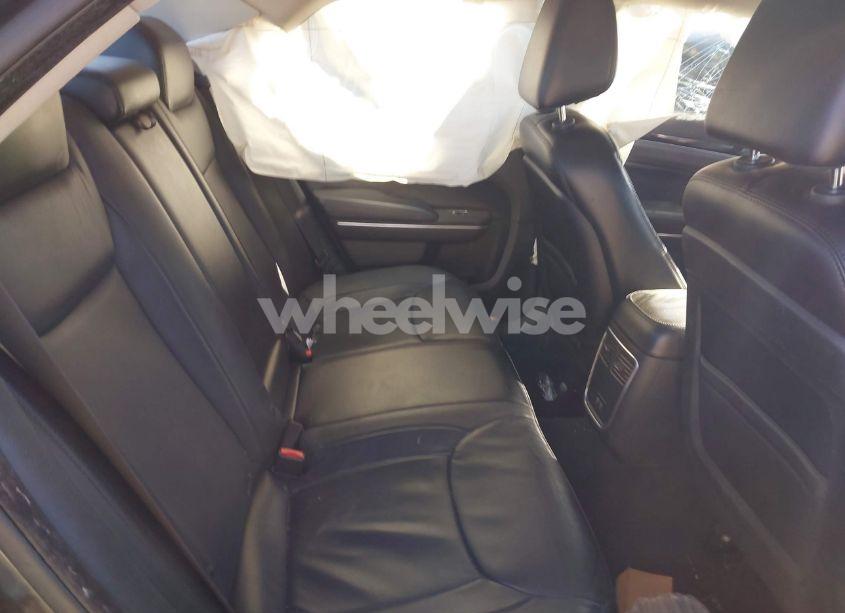 Photo 8 of 2015 Chrysler 300 LIMITED (VIN 2C3CCAAG4FH830513)