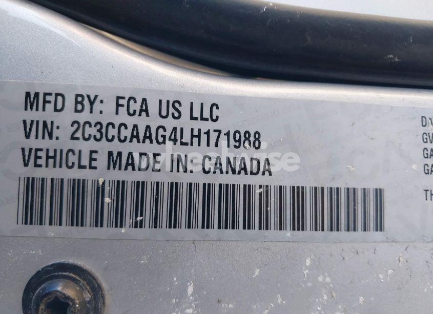 Photo 9 of 2020 Chrysler 300 TOURING (VIN 2C3CCAAG4LH171988)