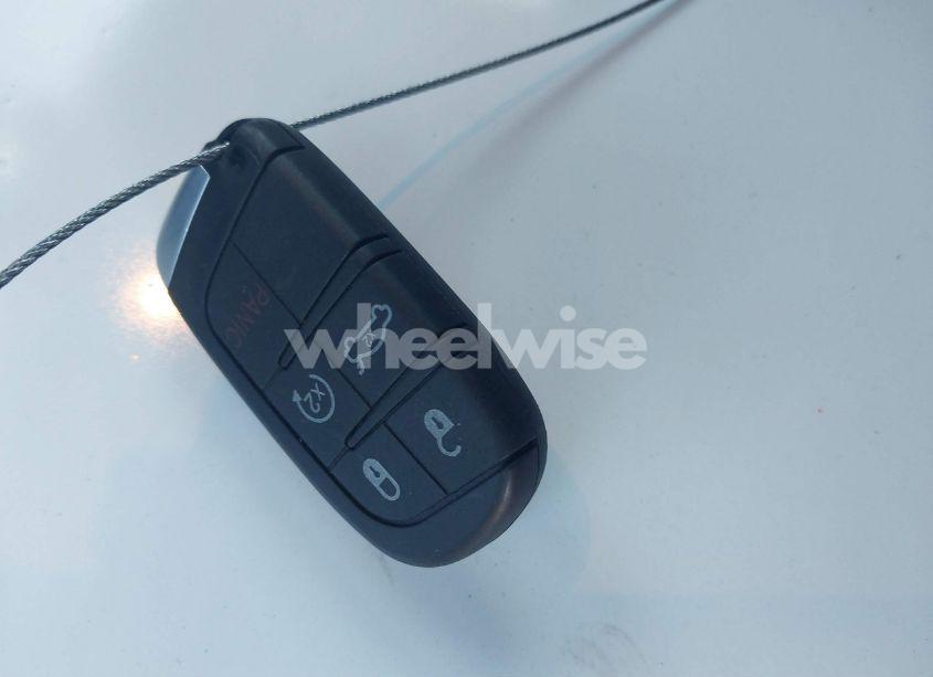 Photo 11 of 2021 Chrysler 300 TOURING (VIN 2C3CCAAG4MH516003)