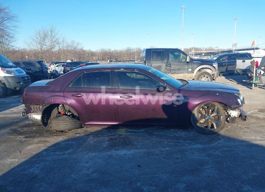 Photo 13 of 2021 Chrysler 300 TOURING (VIN 2C3CCAAG4MH516003)