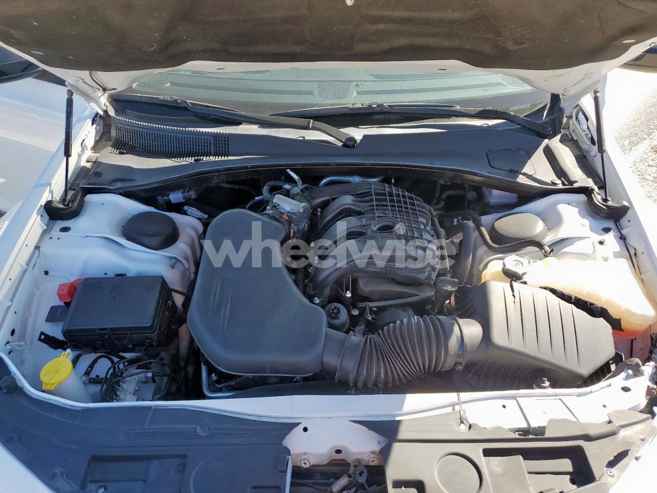 Photo 11 of 2023 CHRYSLER 300 TOURING (VIN 2C3CCAAG4PH678864)