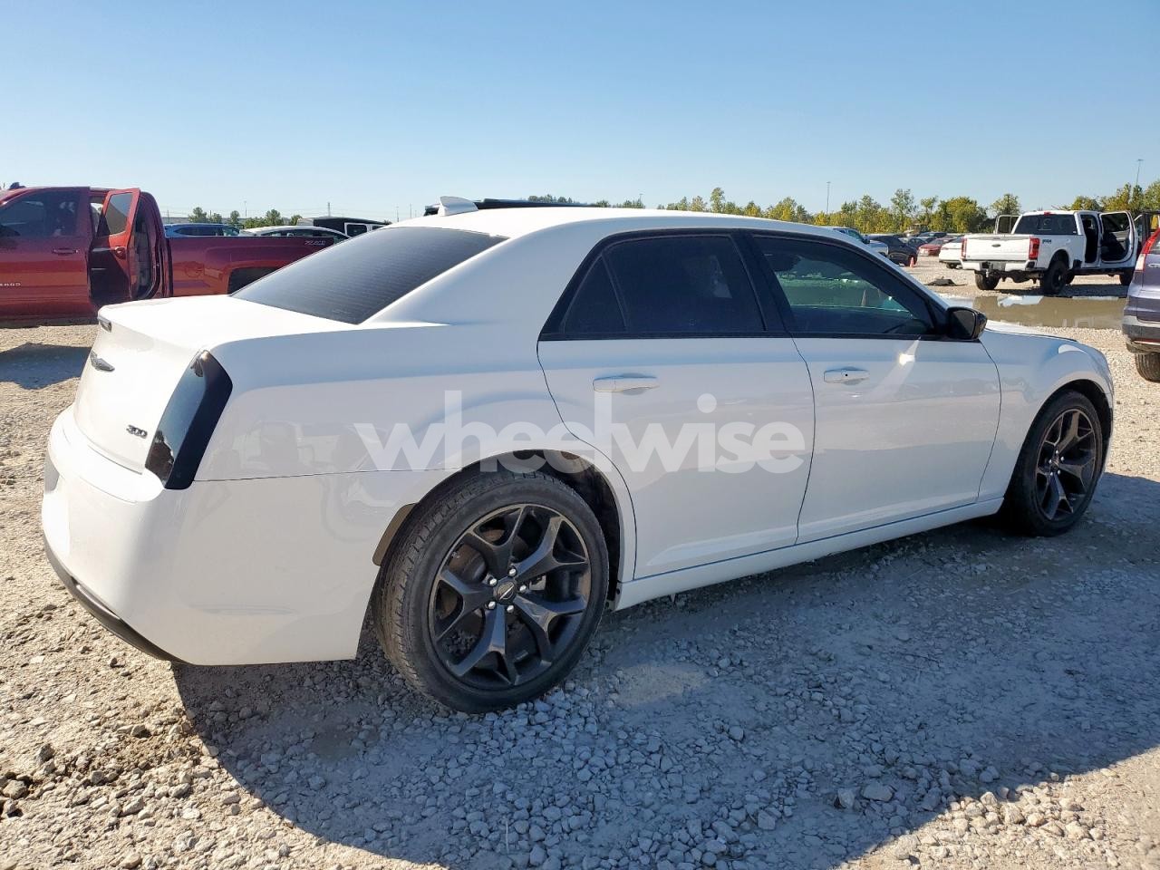 Photo 3 of 2023 CHRYSLER 300 TOURING (VIN 2C3CCAAG4PH678864)