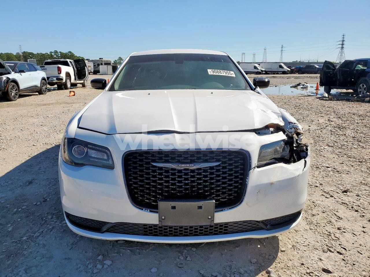 Photo 5 of 2023 CHRYSLER 300 TOURING (VIN 2C3CCAAG4PH678864)