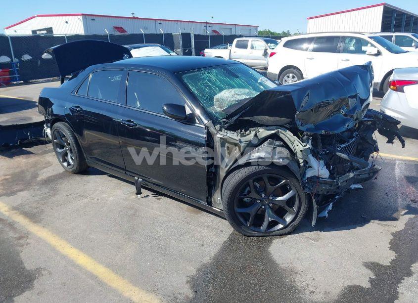 2023 Chrysler 300 TOURING (VIN 2C3CCAAG4PH706419) main photo