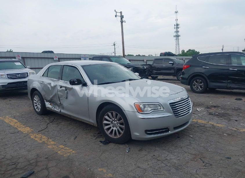 2012 Chrysler 300 (VIN 2C3CCAAG5CH116529) main photo
