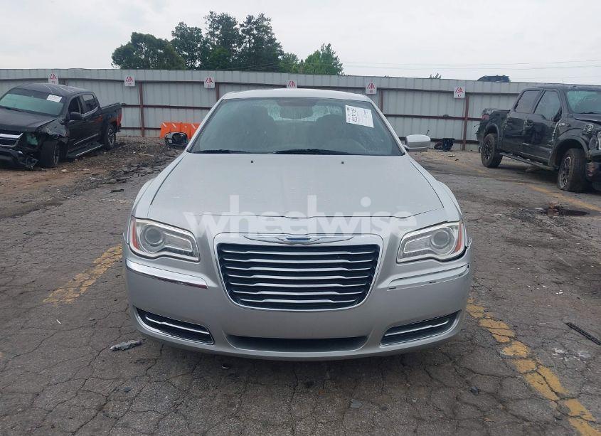 Photo 12 of 2012 Chrysler 300 (VIN 2C3CCAAG5CH116529)