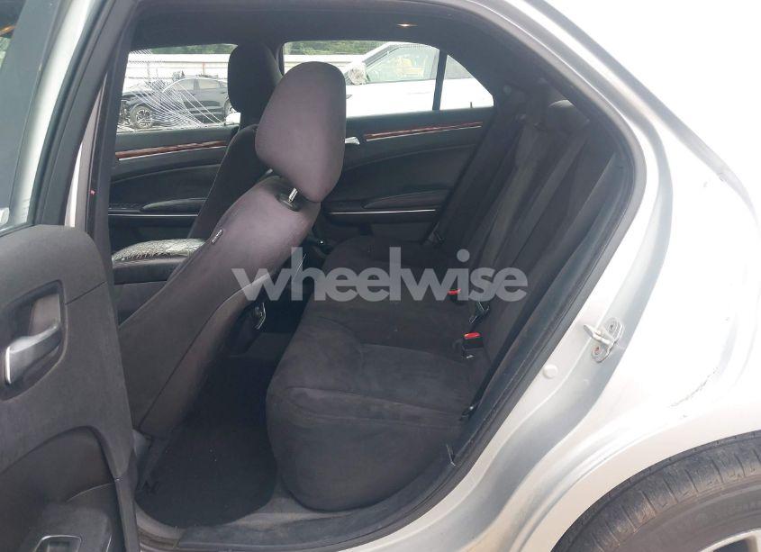 Photo 8 of 2012 Chrysler 300 (VIN 2C3CCAAG5CH116529)