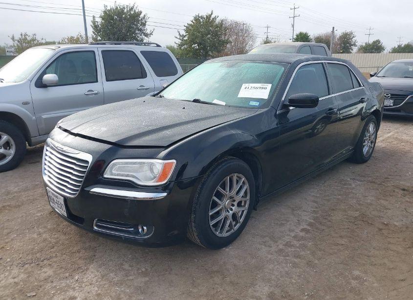Photo 2 of 2012 Chrysler 300 (VIN 2C3CCAAG5CH289452)