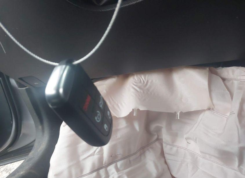 Photo 11 of 2013 Chrysler 300 MOTOWN (VIN 2C3CCAAG5DH561208)